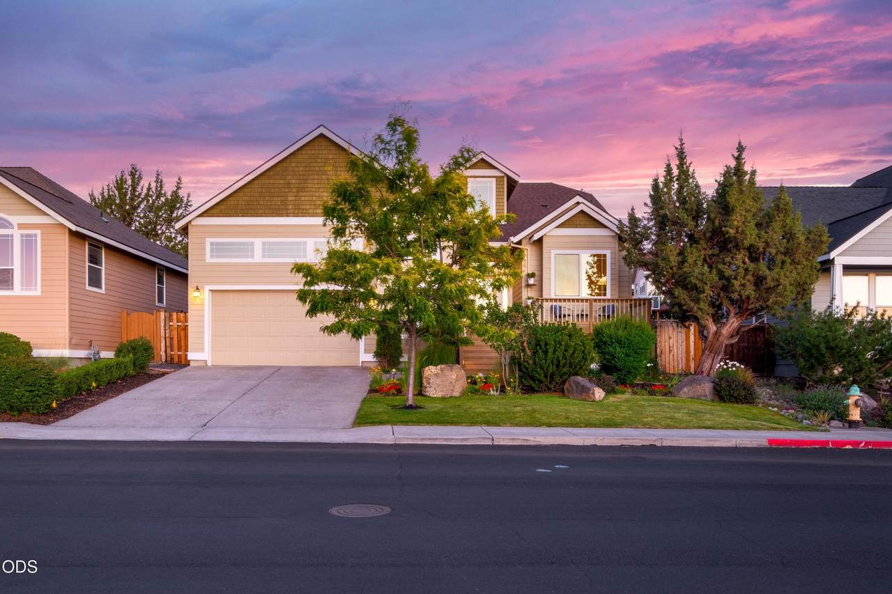 4022 Majestic Avenue - Photo 1