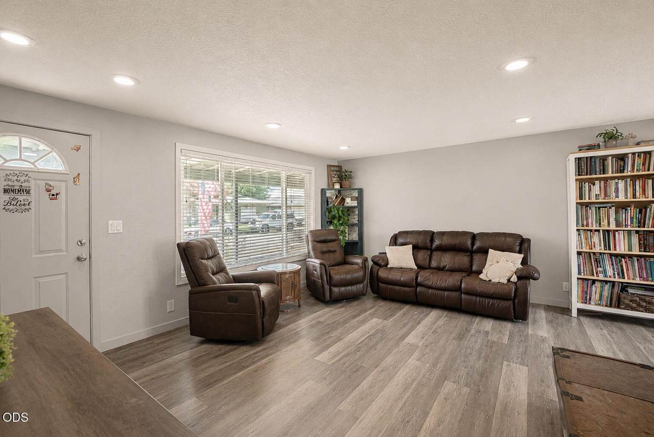 45 Ashley Place - Photo 1