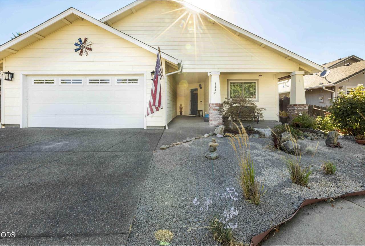 1440 George Tweed Boulevard - Photo 1