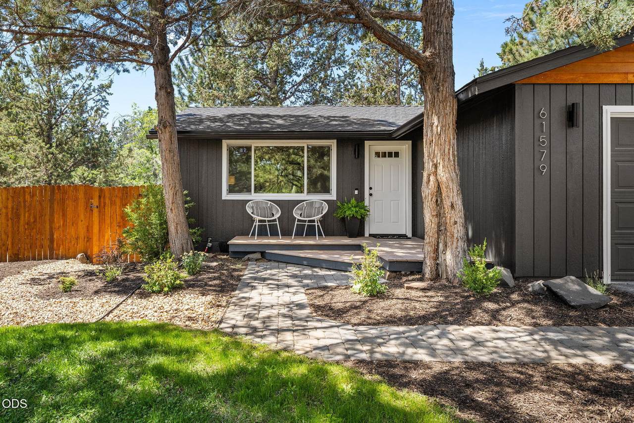 61579 Rockway Terrace - Photo 1