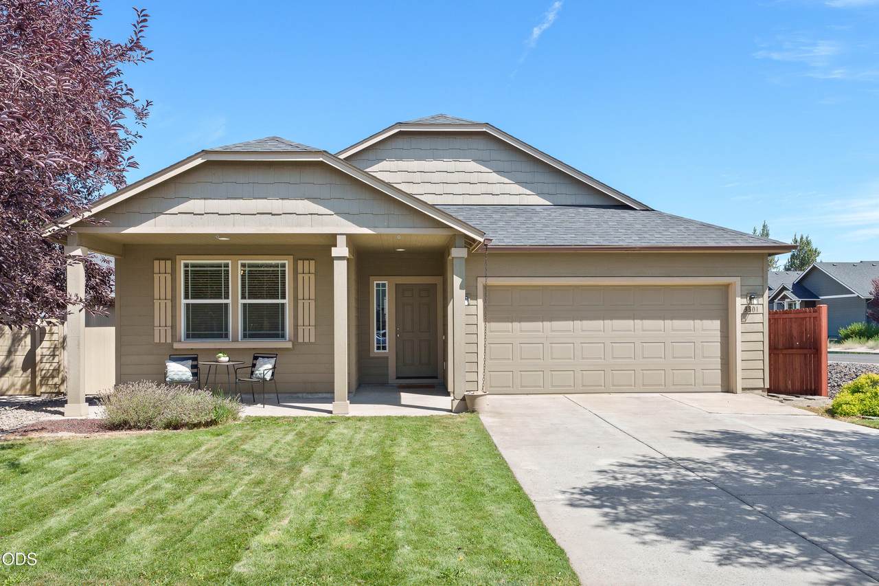 3301 Cedar Avenue - Photo 1