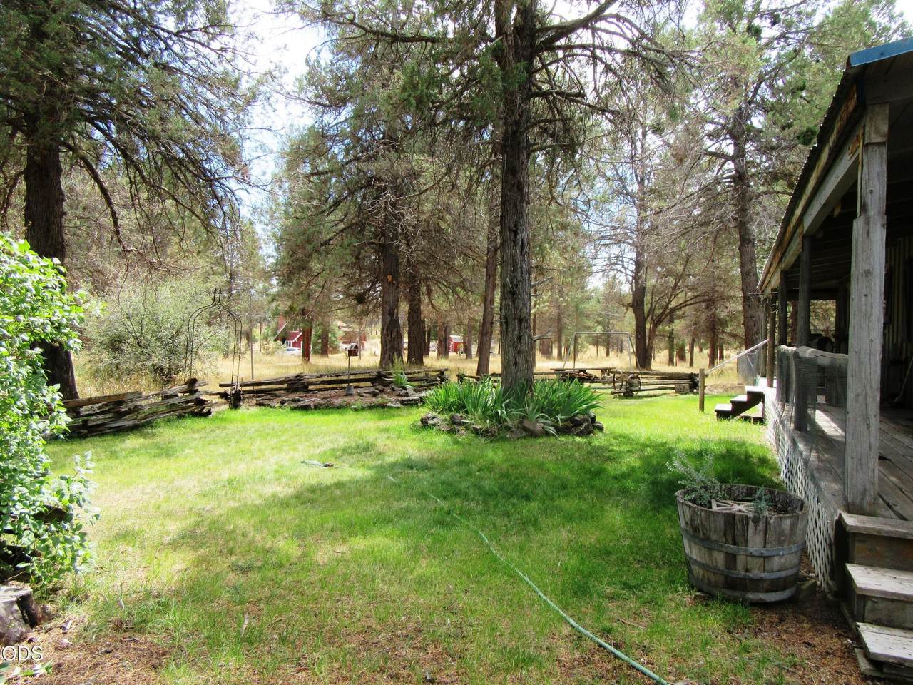 541 Mathews Road - Photo 1