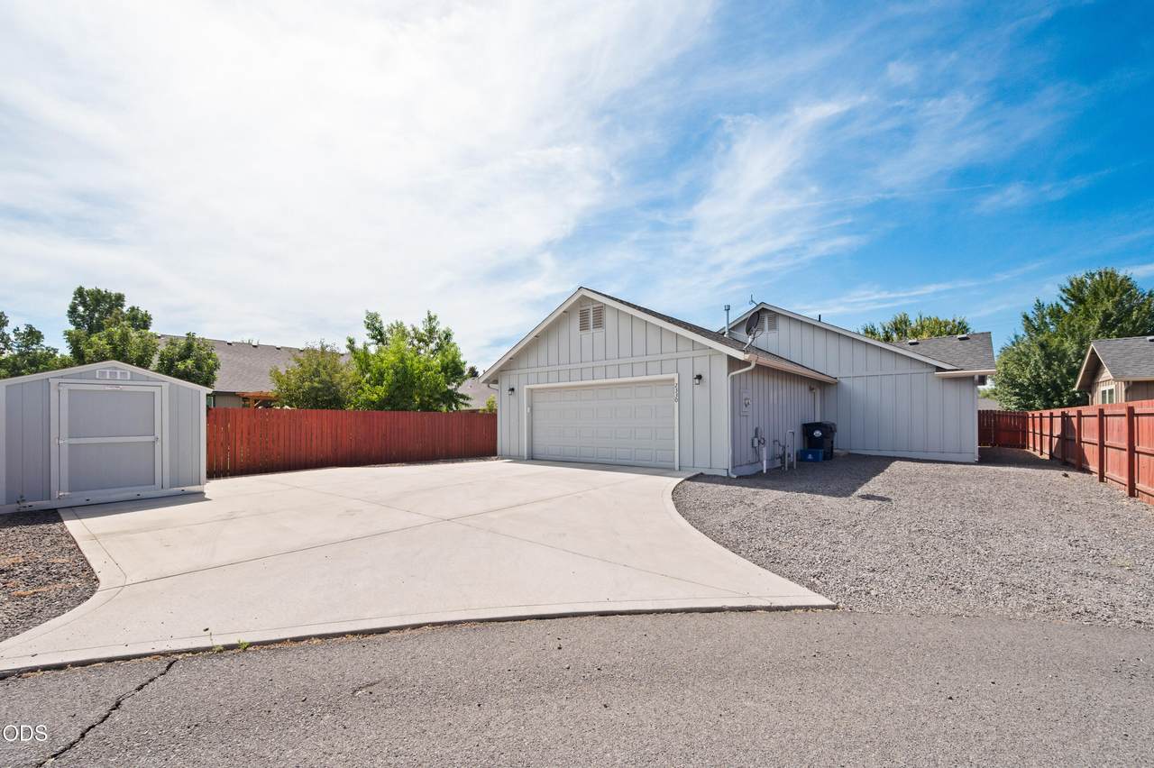 2330 10th Street - Photo 1