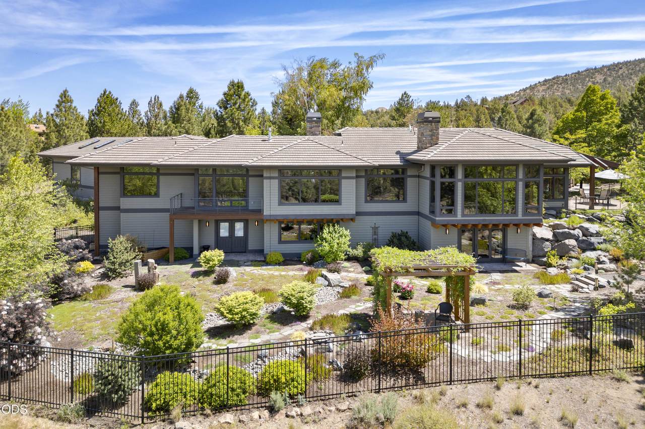 8843 Pokegama Drive - Photo 1