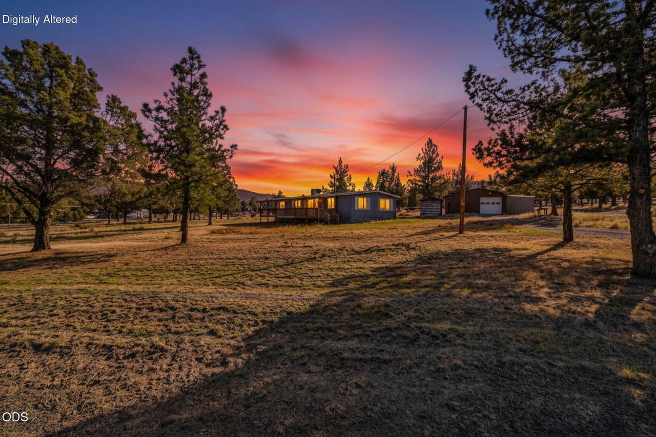 1384 Akins Drive - Photo 1