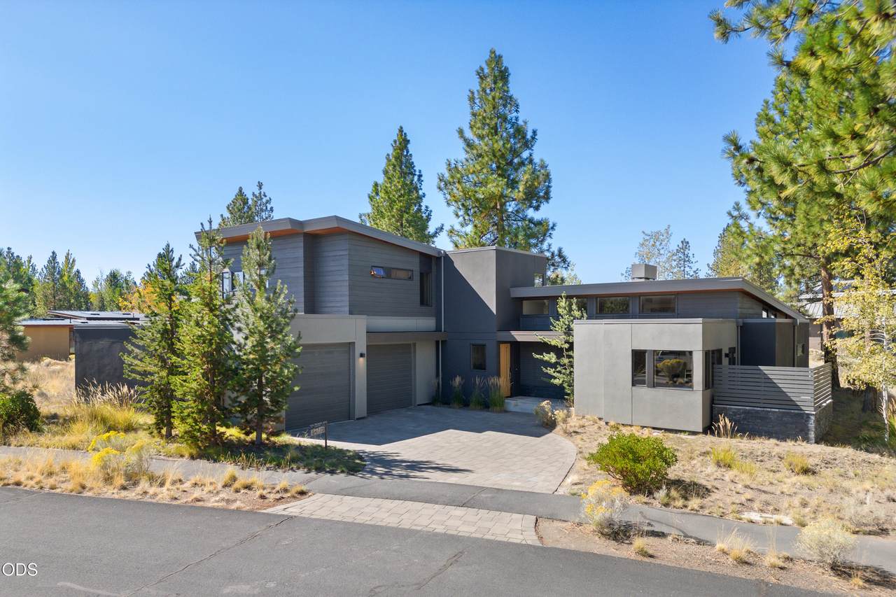 62773 Sand Lily Way - Photo 1