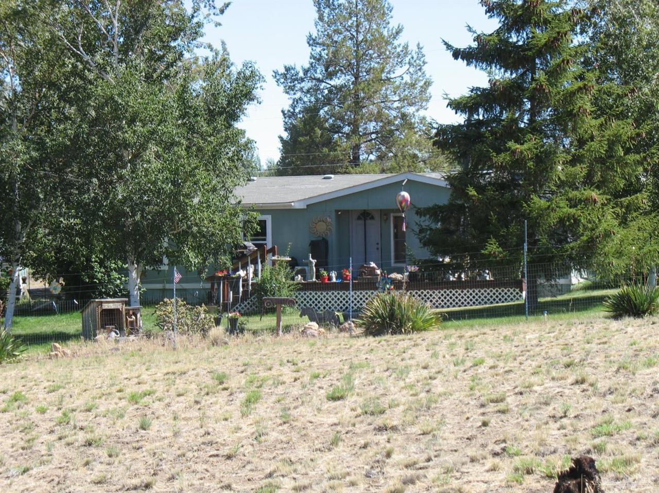 12873 SW Deer Crossing Place, Terrebonne, OR 97760 (MLS #201608280) :: Birtola Garmyn High Desert Realty