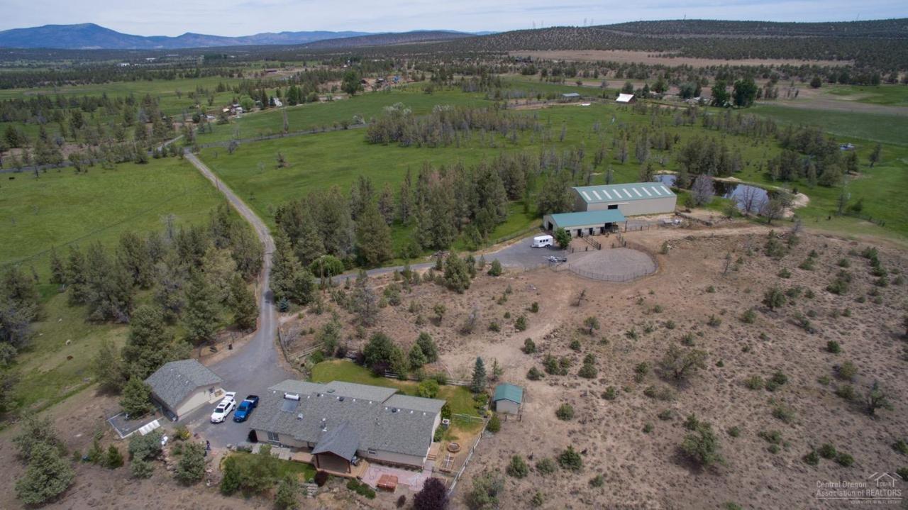 10402 Fleming Road - Photo 1