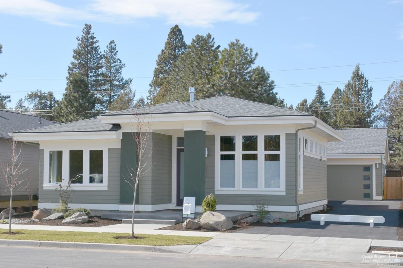 630 Lannen Lane - Photo 1