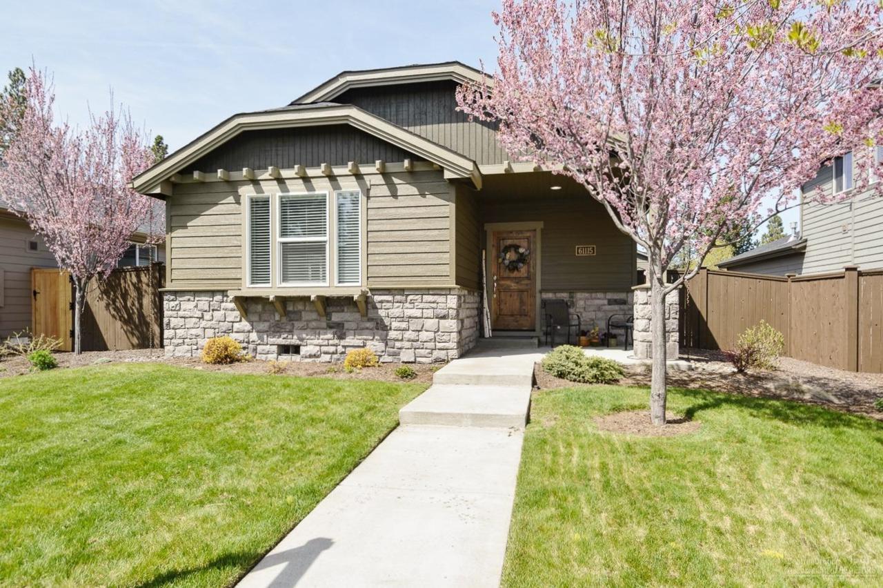 61115 Solitude Lane - Photo 1