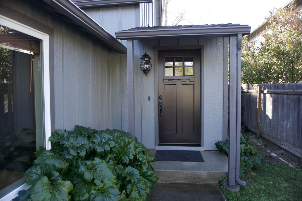 112 Sky Crest Drive - Photo 1 112 Sky Crest Drive - Photo 1