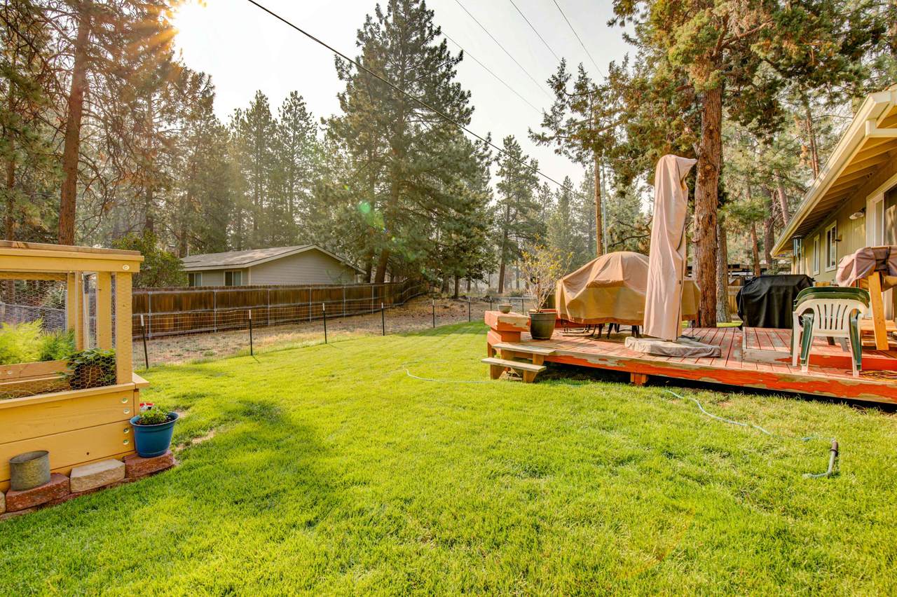 60840 Granite Drive - Photo 1