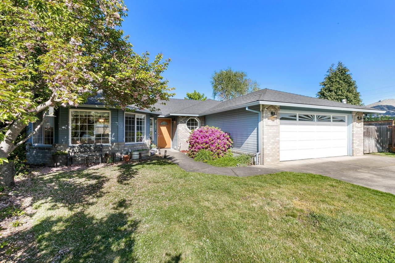 2327 Parkhill Place - Photo 1