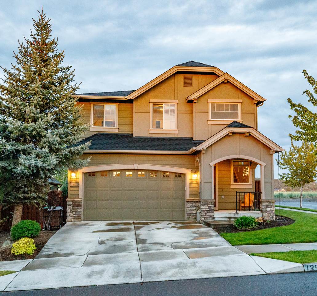 1299 Hudspeth Circle - Photo 1