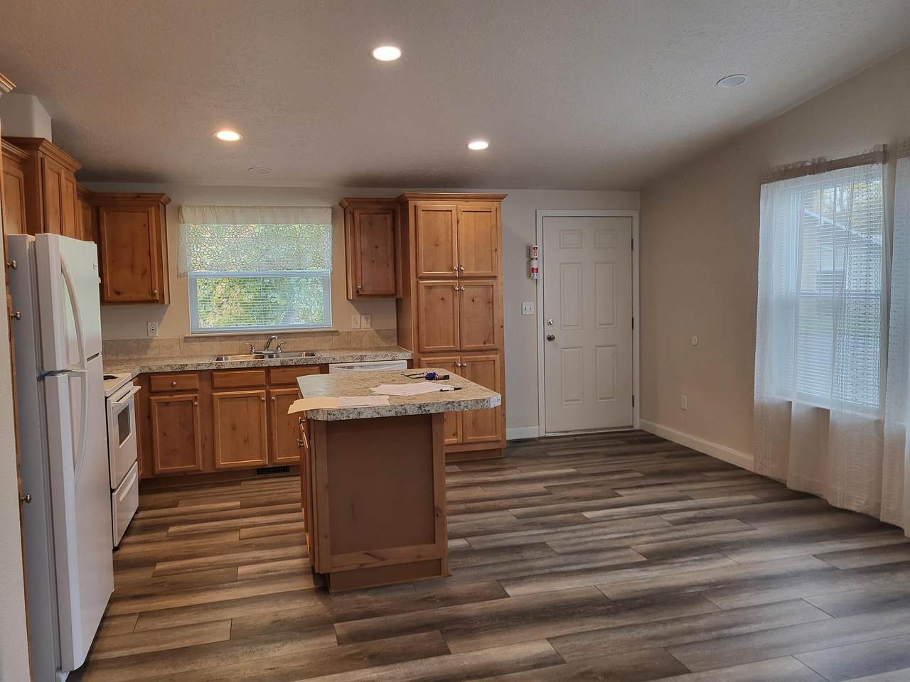 2385 Table Rock Road - Photo 1