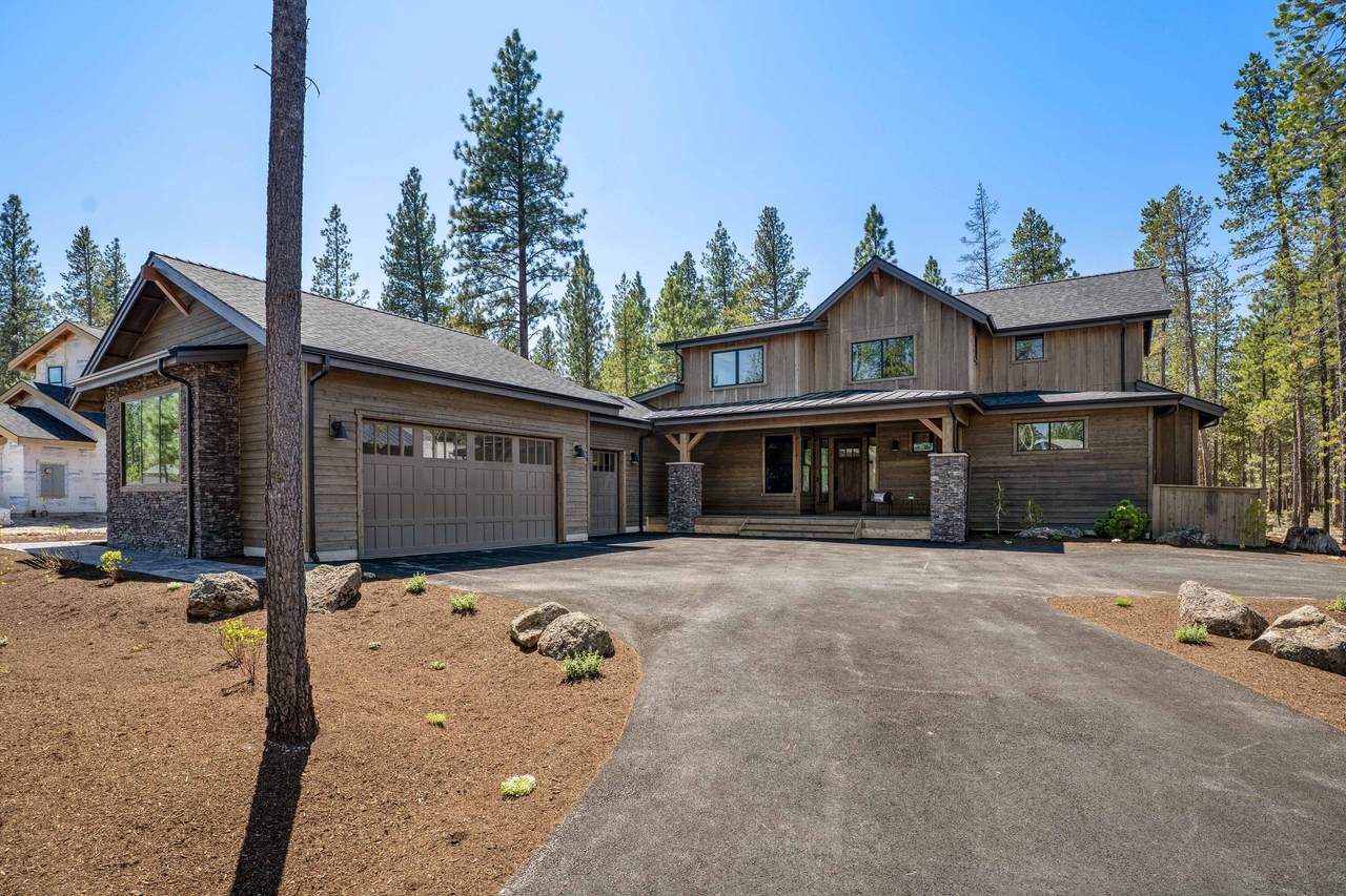 56318 Elk Run Drive - Photo 1