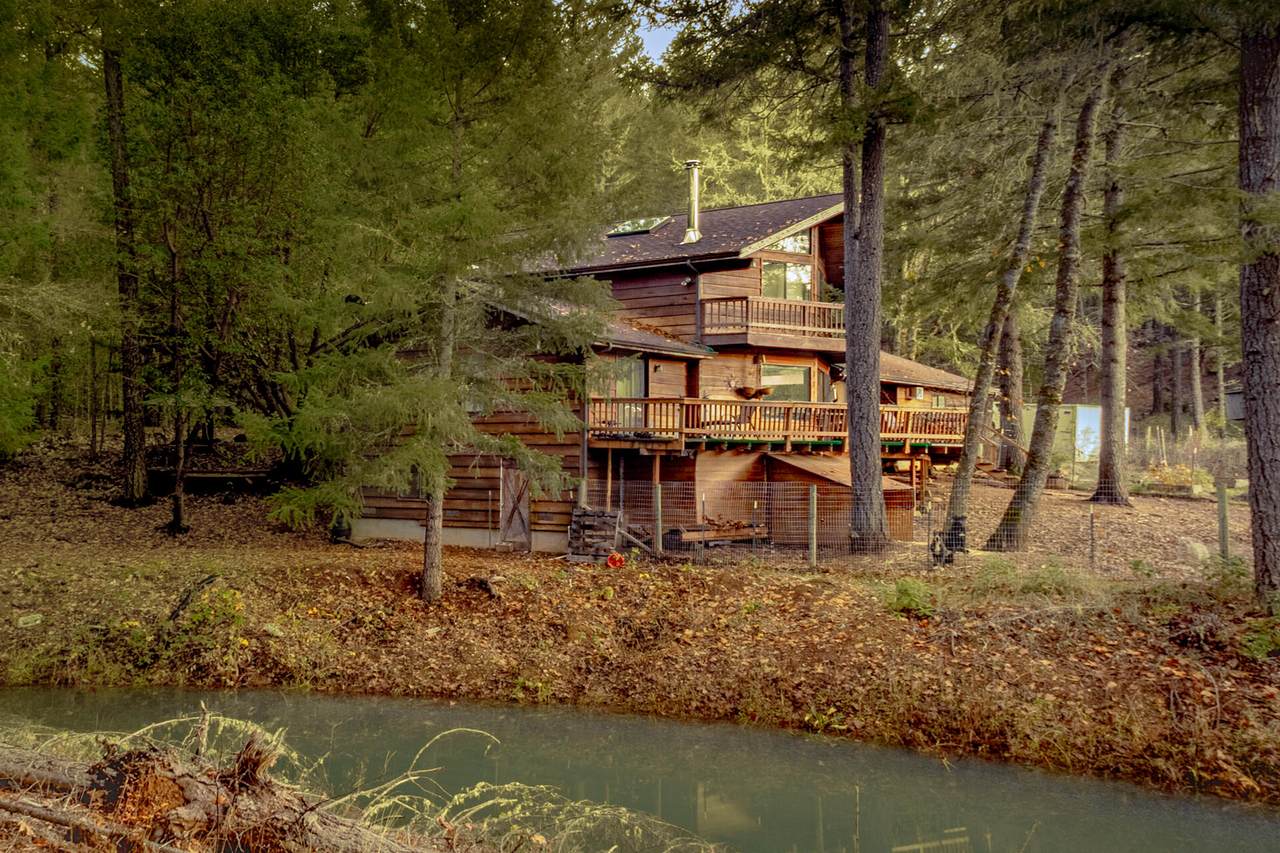 1801 Davis Creek Road - Photo 1