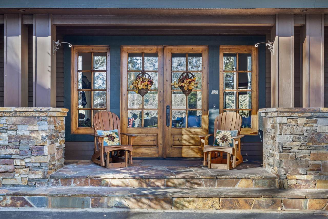 19586 Green Lakes Loop - Photo 1