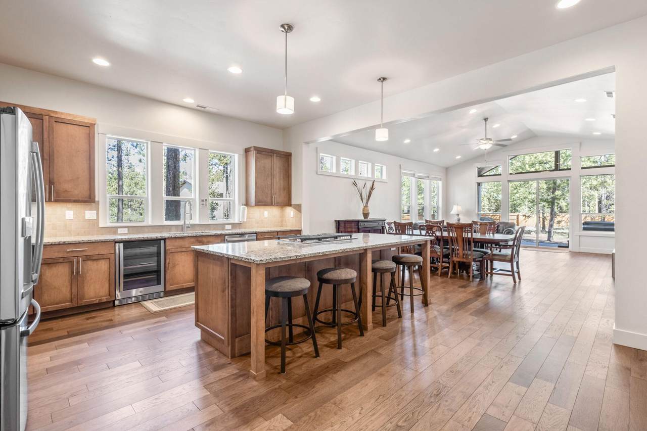 17138 Downey Road - Photo 1