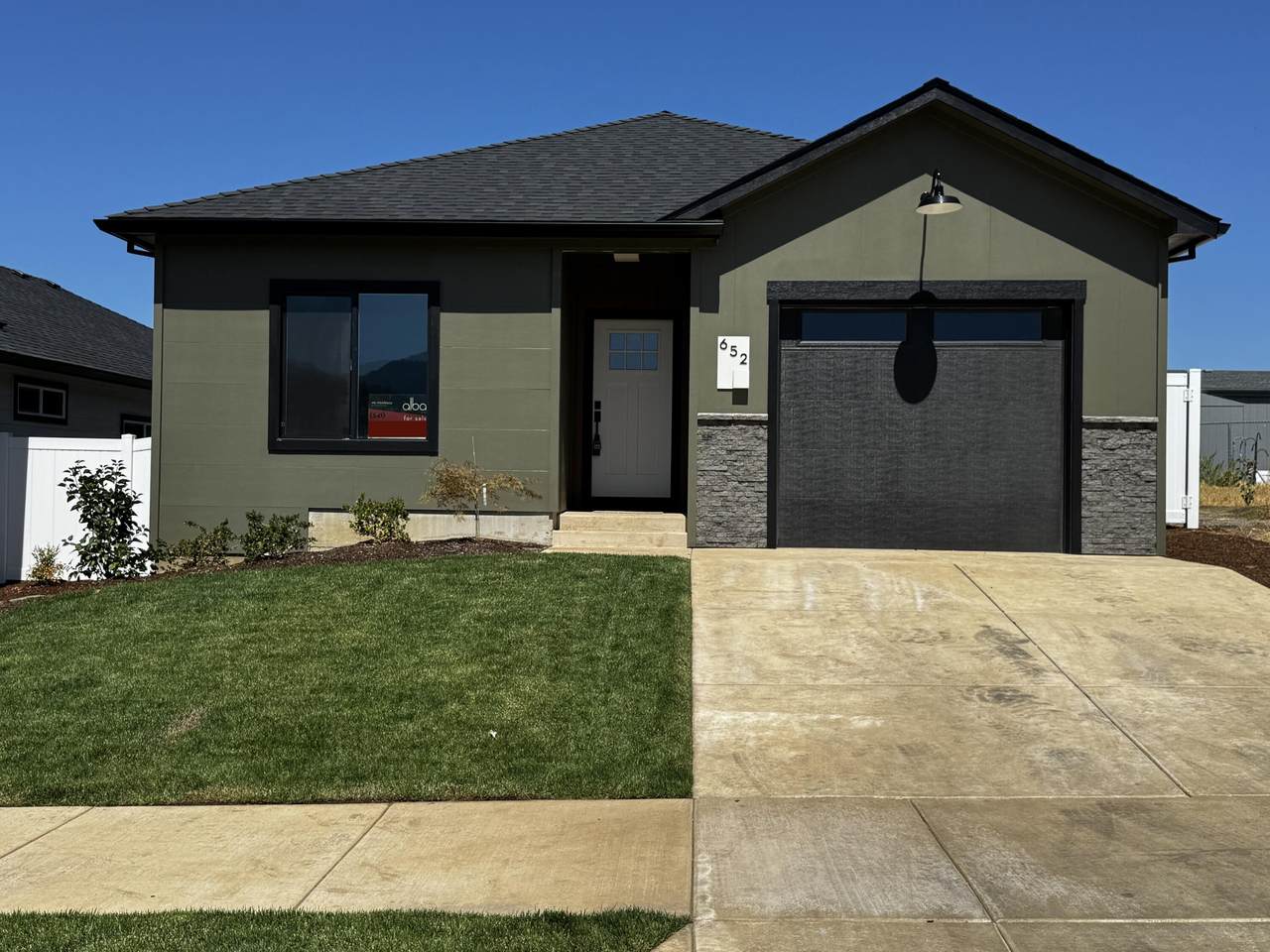 652 Terrazzo Way - Photo 1