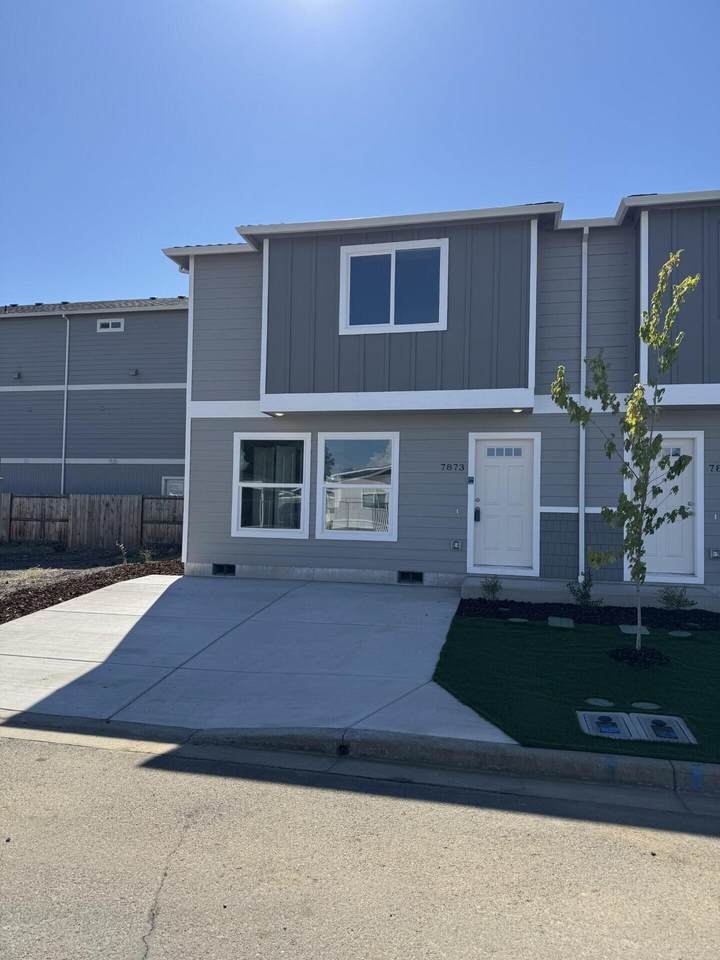 7873 Houston Loop - Photo 1