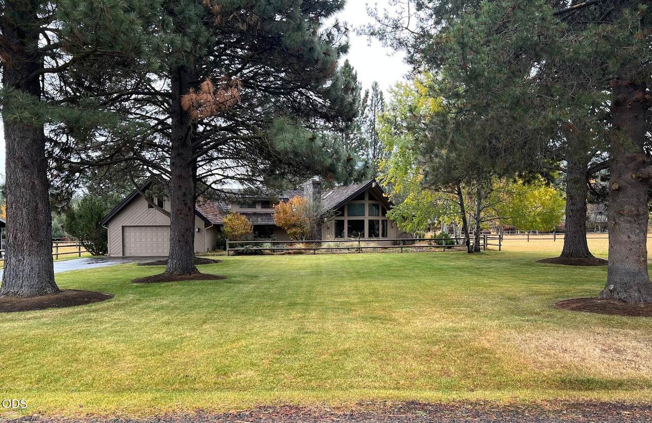 26247 Metolius Meadows Drive - Photo 1