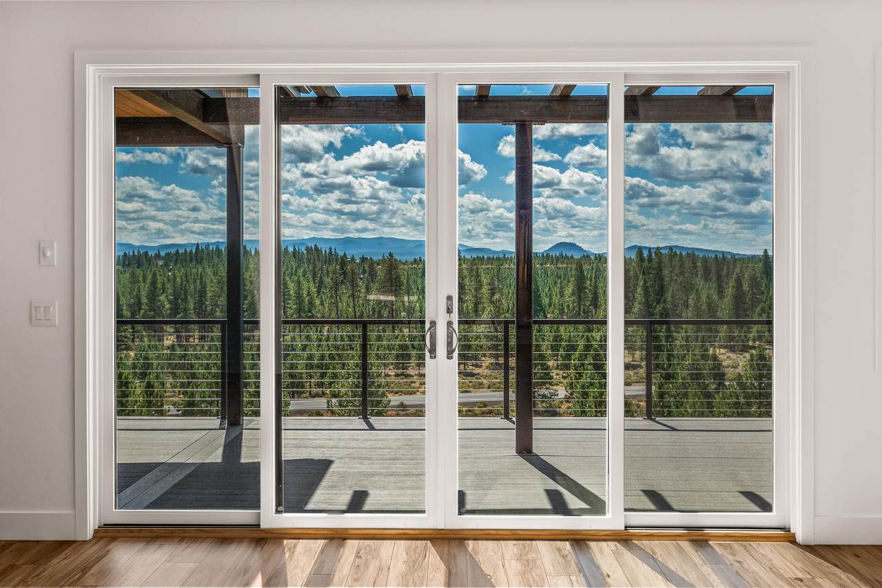 19135 Gateway Loop - Photo 1