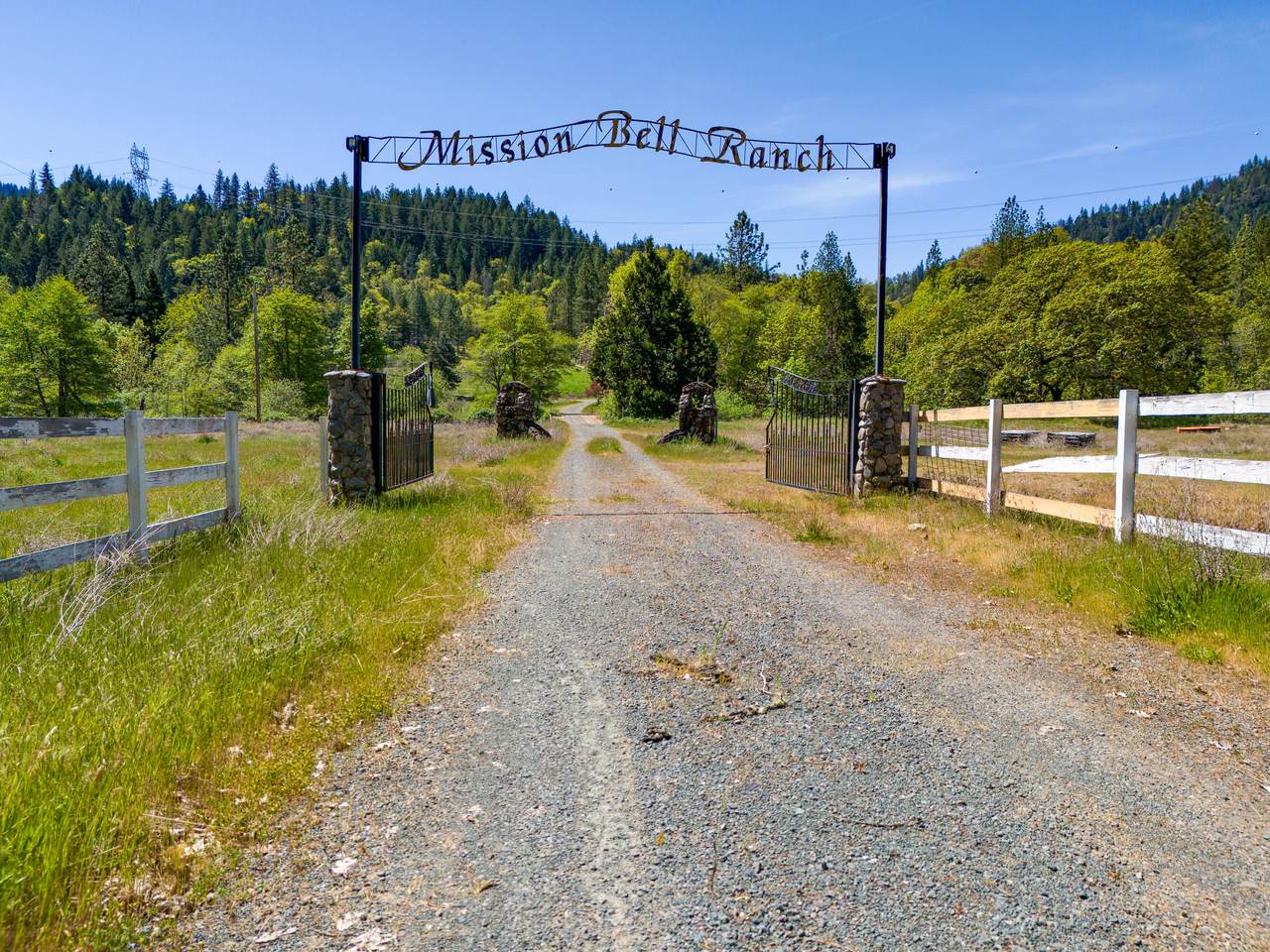 18435 Evans Creek Road - Photo 1
