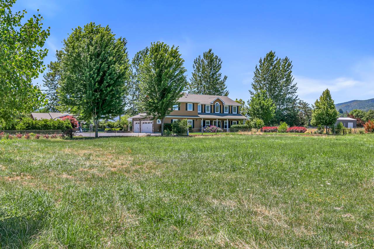 2969 Linden Lane - Photo 1
