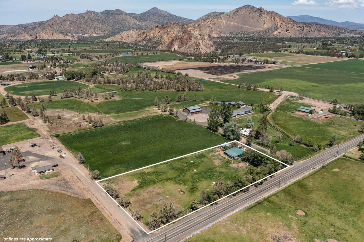 637 Smith Rock Way - Photo 1