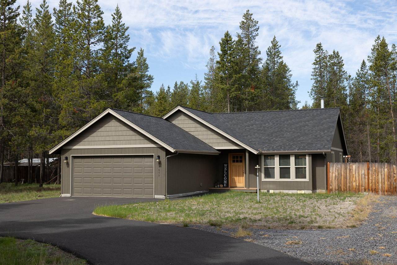 55659 Swan Road - Photo 1