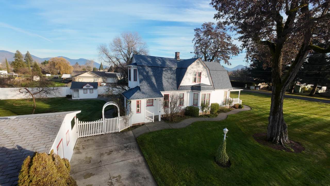 2308 Lower River Road - Photo 1