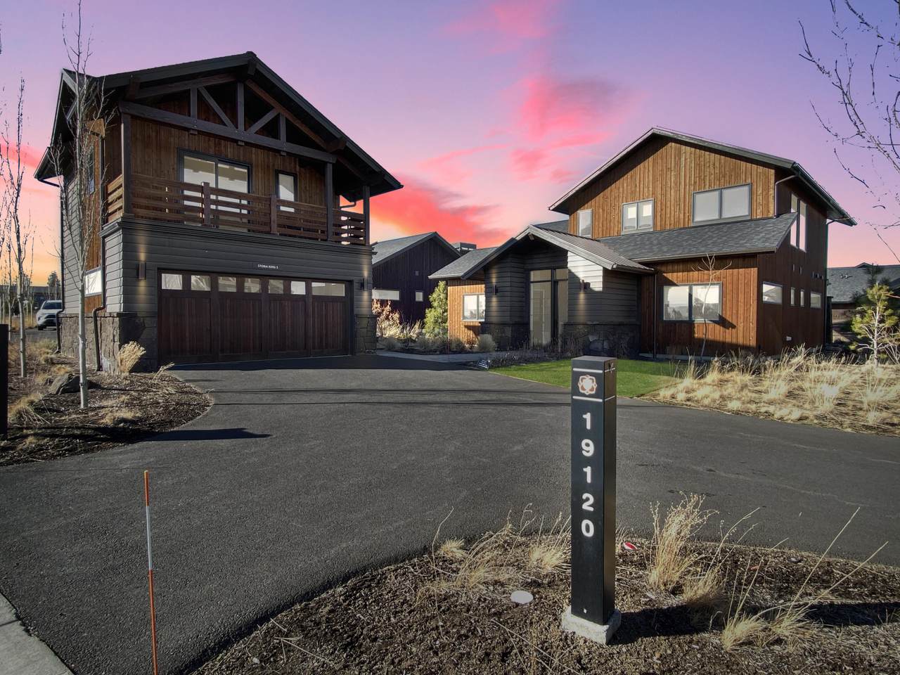 19120 Gateway Loop - Photo 1