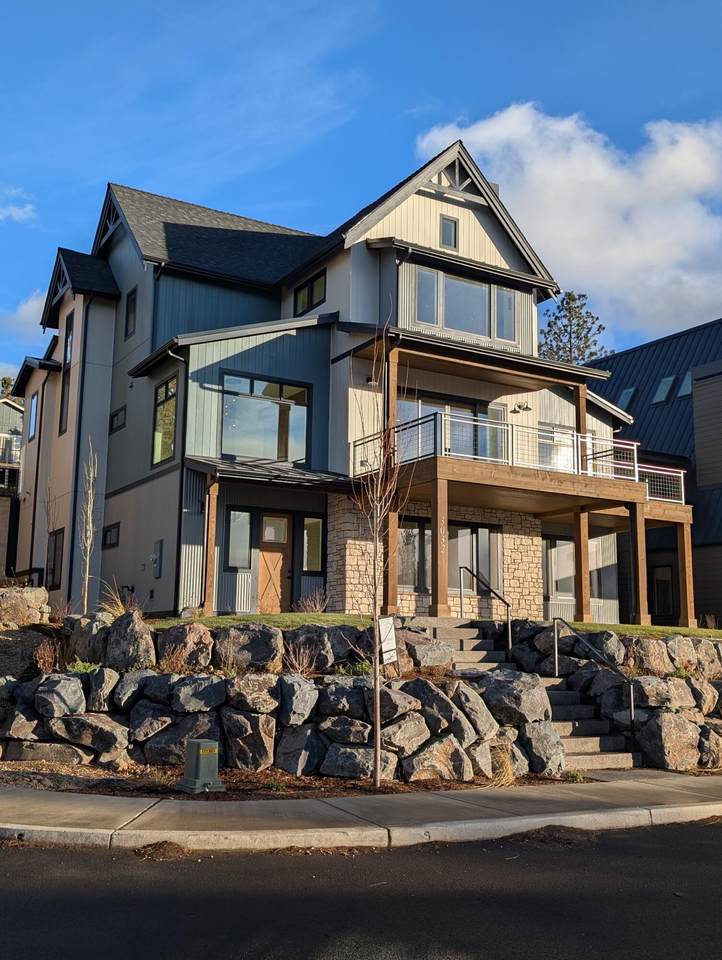 3032 Polarstar Avenue - Photo 1