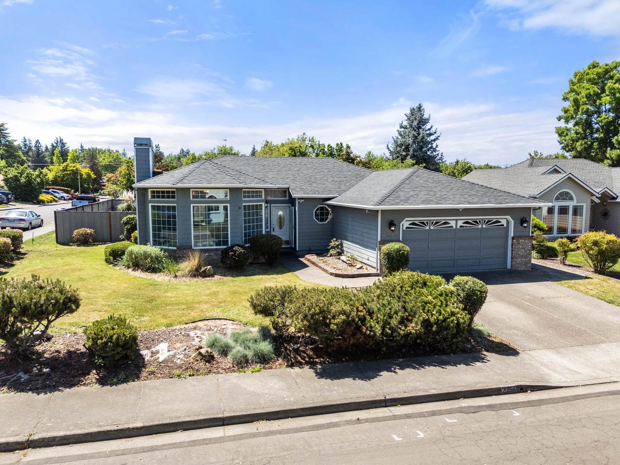 2754 Juanita Avenue - Photo 1