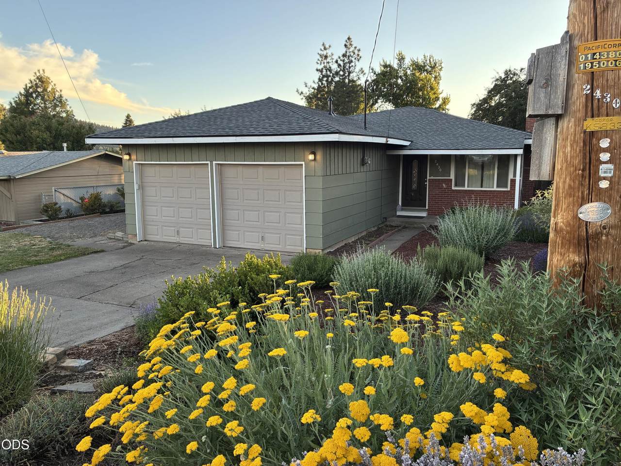 2430 Berkeley Street - Photo 1