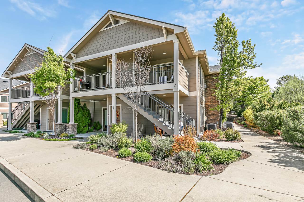 1281 Ashford Way - Photo 1