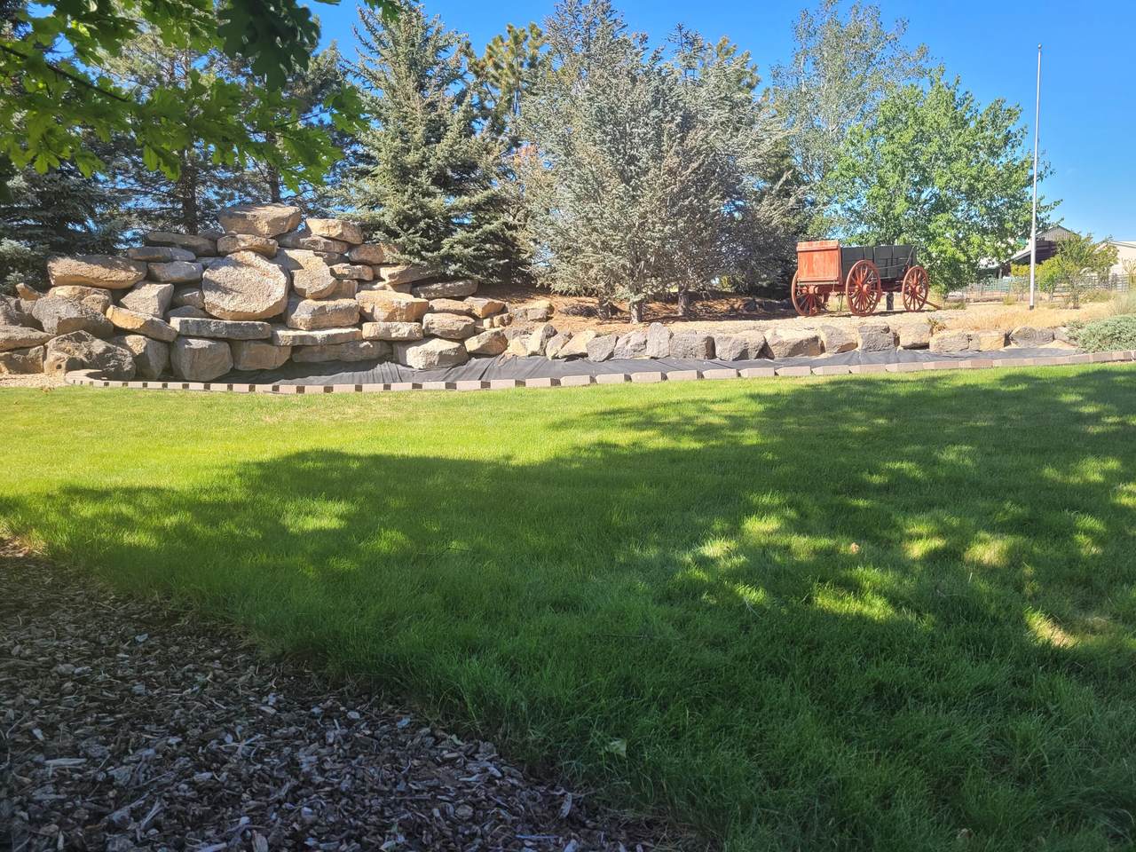https://bt-photos.global.ssl.fastly.net/coar/1280_boomver_2_220219266-2.jpg
