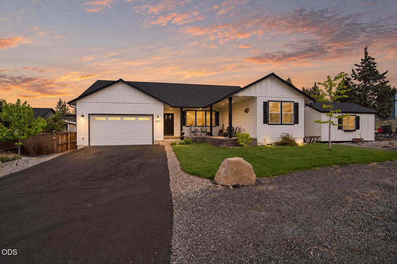 4232 Umatilla Avenue - Photo 1