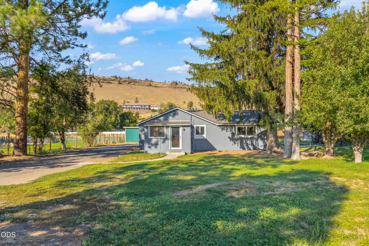 2555 Paulina Highway - Photo 1