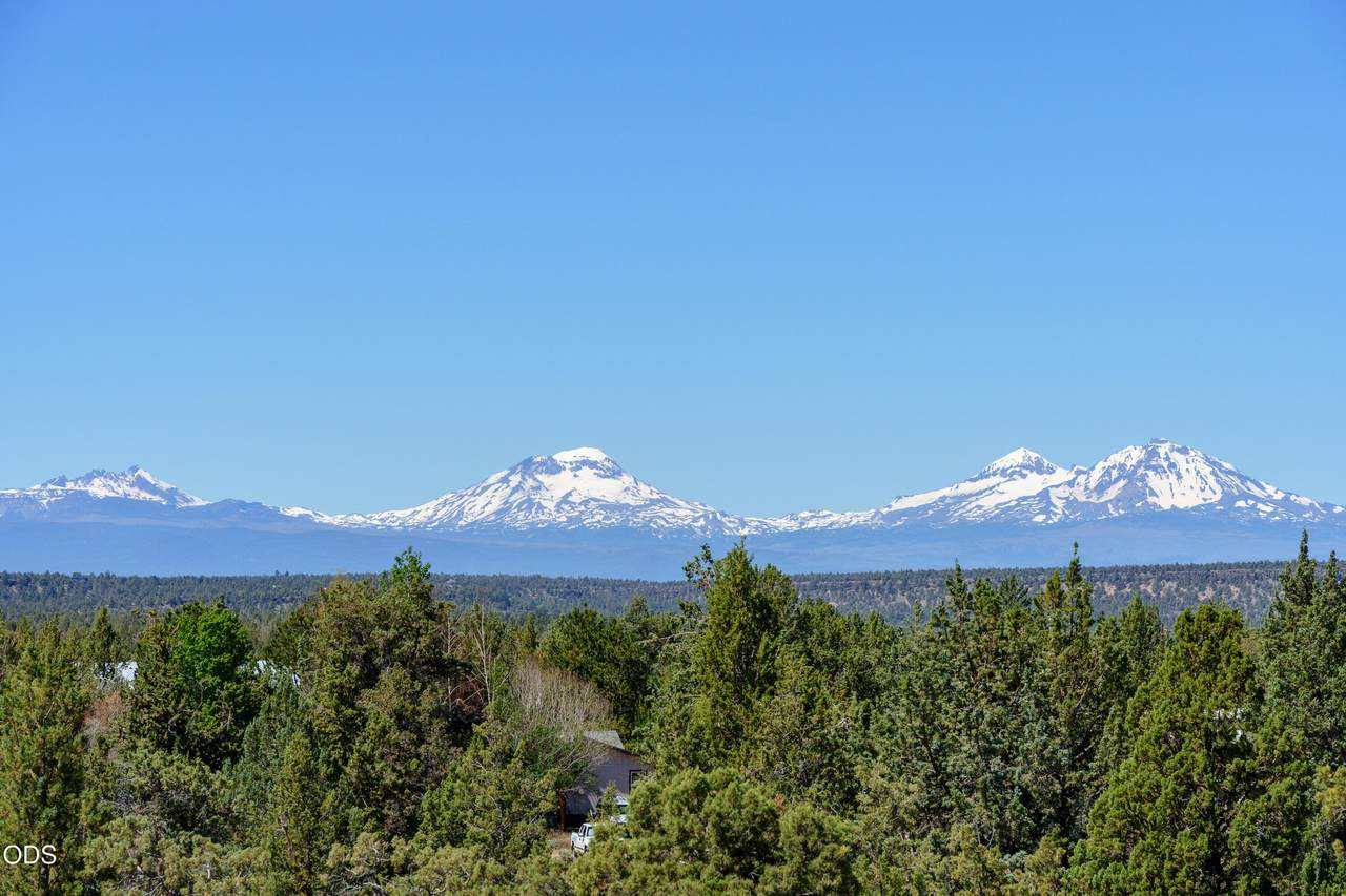 https://bt-photos.global.ssl.fastly.net/coar/1280_boomver_3_220223298-2.jpg