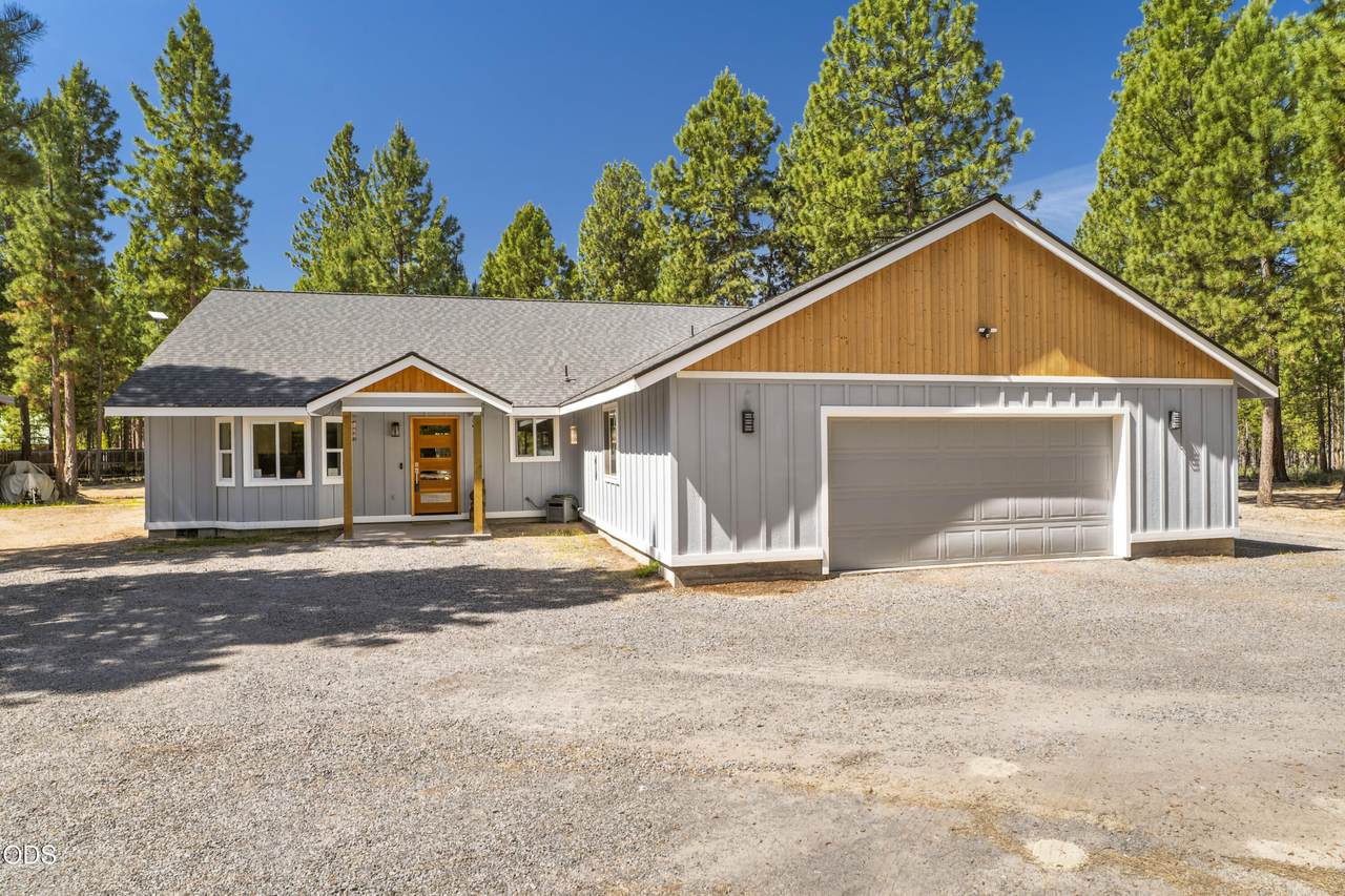 2716 Boone Circle - Photo 1