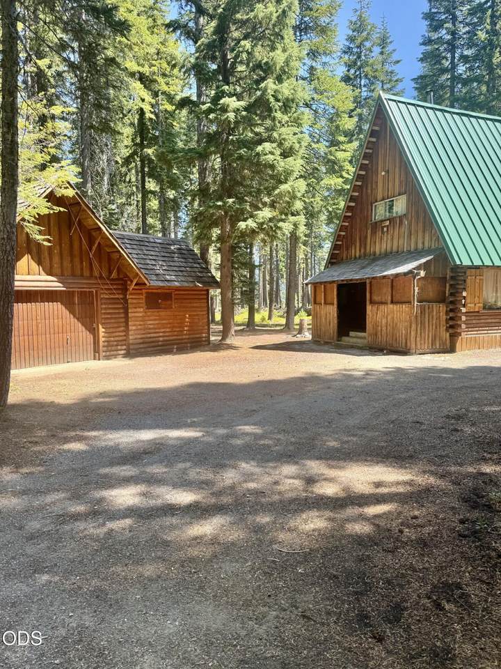 10 Diamond Lake Loop - Photo 1