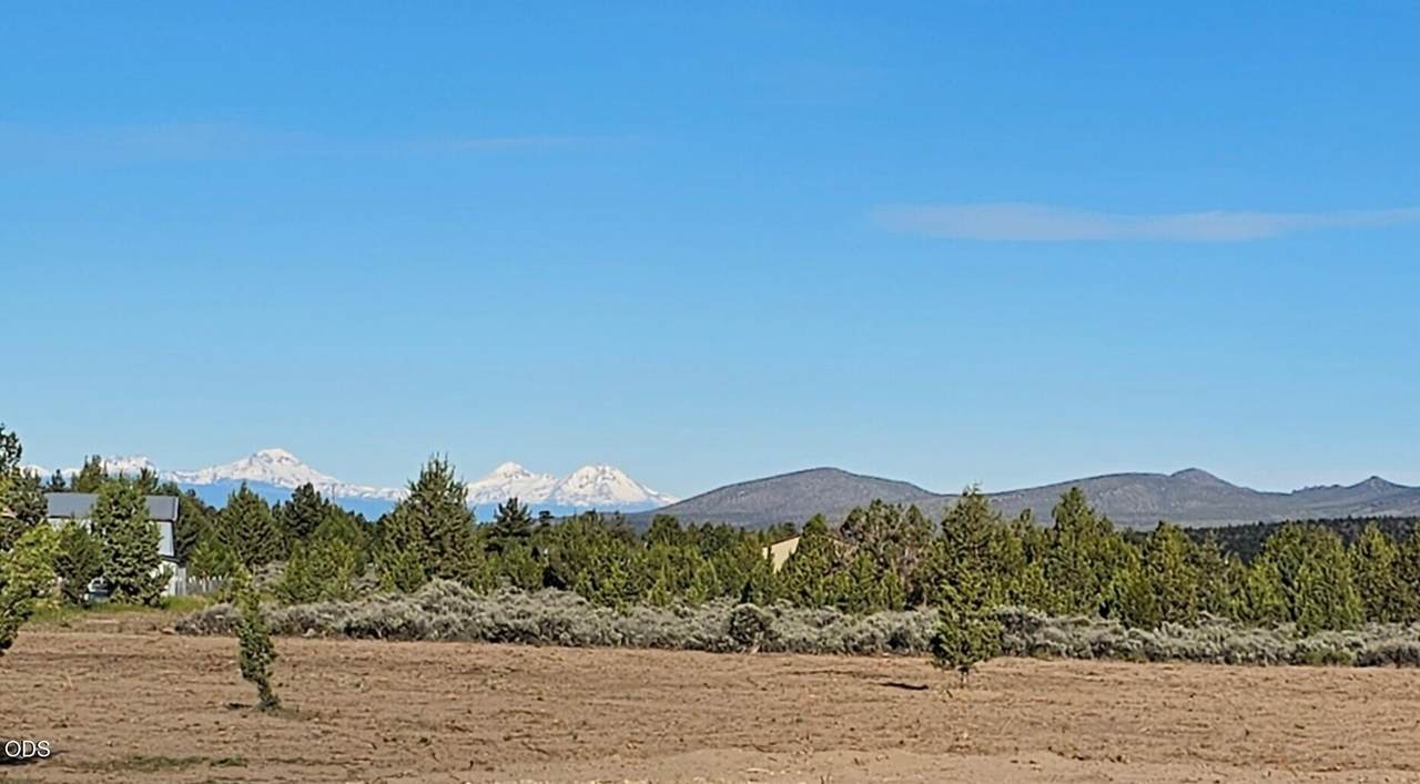https://bt-photos.global.ssl.fastly.net/coar/1280_boomver_2_220226477-2.jpg