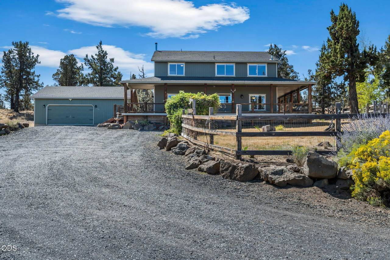 62262 Chickadee Lane - Photo 1