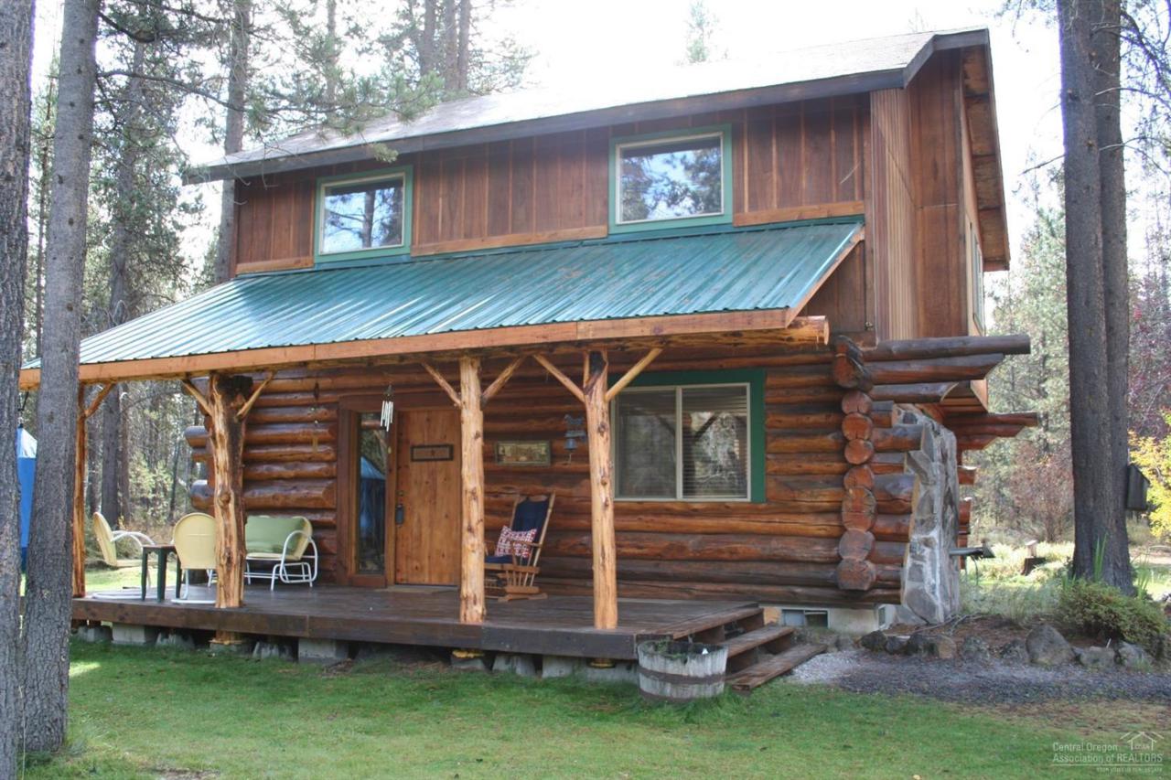 55492 Big River Drive, Bend, OR 97707 (MLS #201609800) :: Birtola Garmyn High Desert Realty