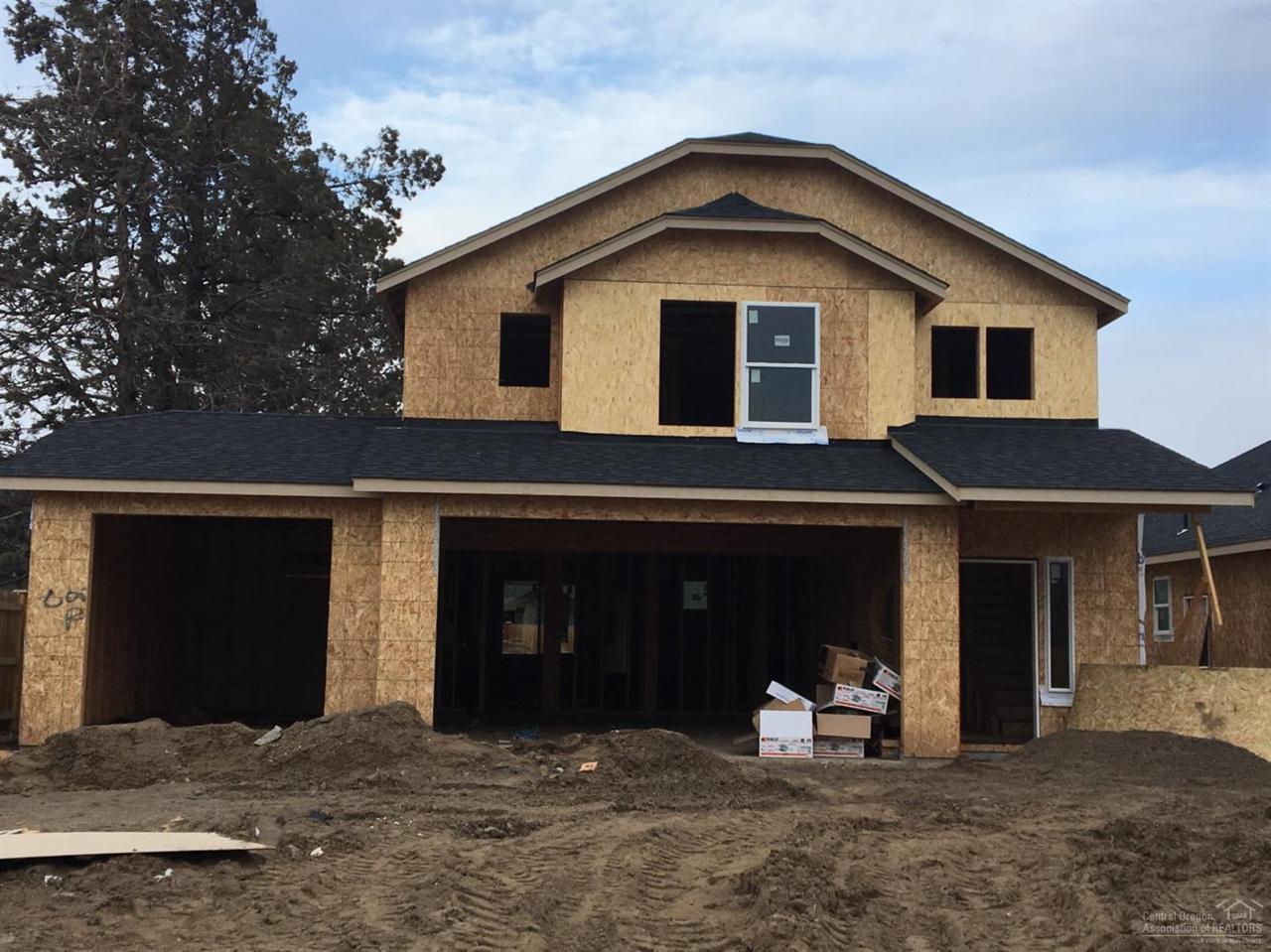 61803 Daly Estates Drive, Bend, OR 97702 (MLS #201609851) :: Birtola Garmyn High Desert Realty