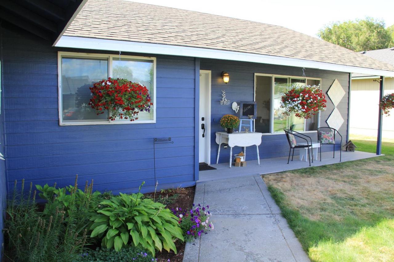 568 Romero Court - Photo 1