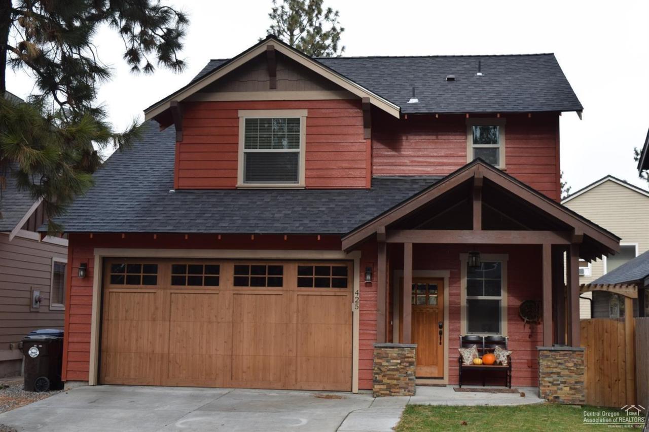 1002 Discovery Loop - Photo 1