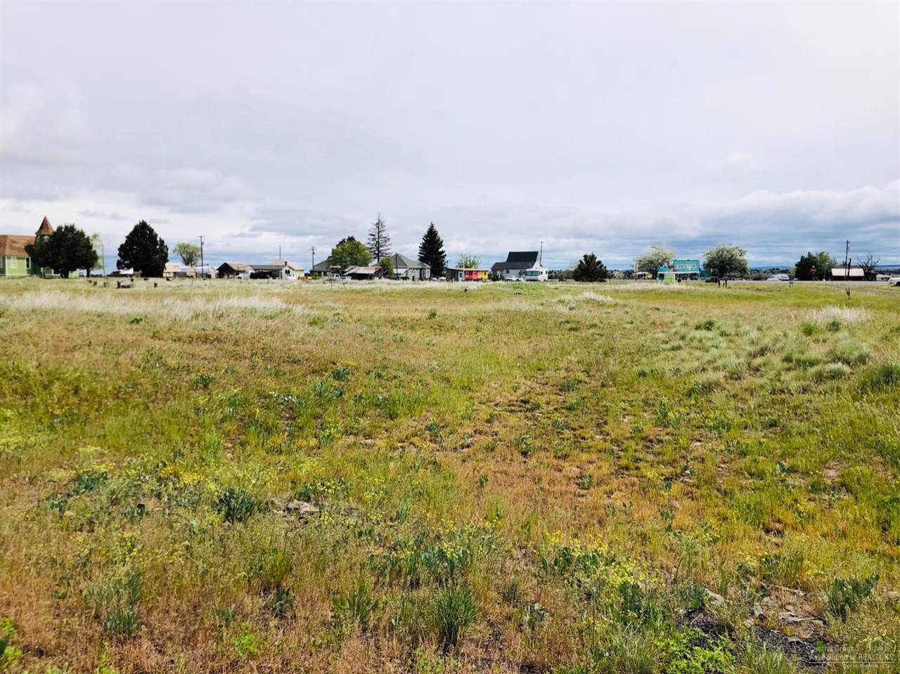 48740 C Street - Photo 1